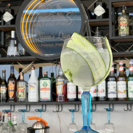 The Queen's Lion Premium * Sarande