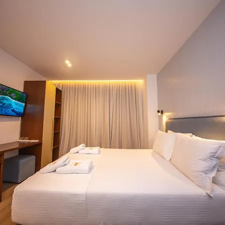 Hotel The Queen's Lion Premium Sarande